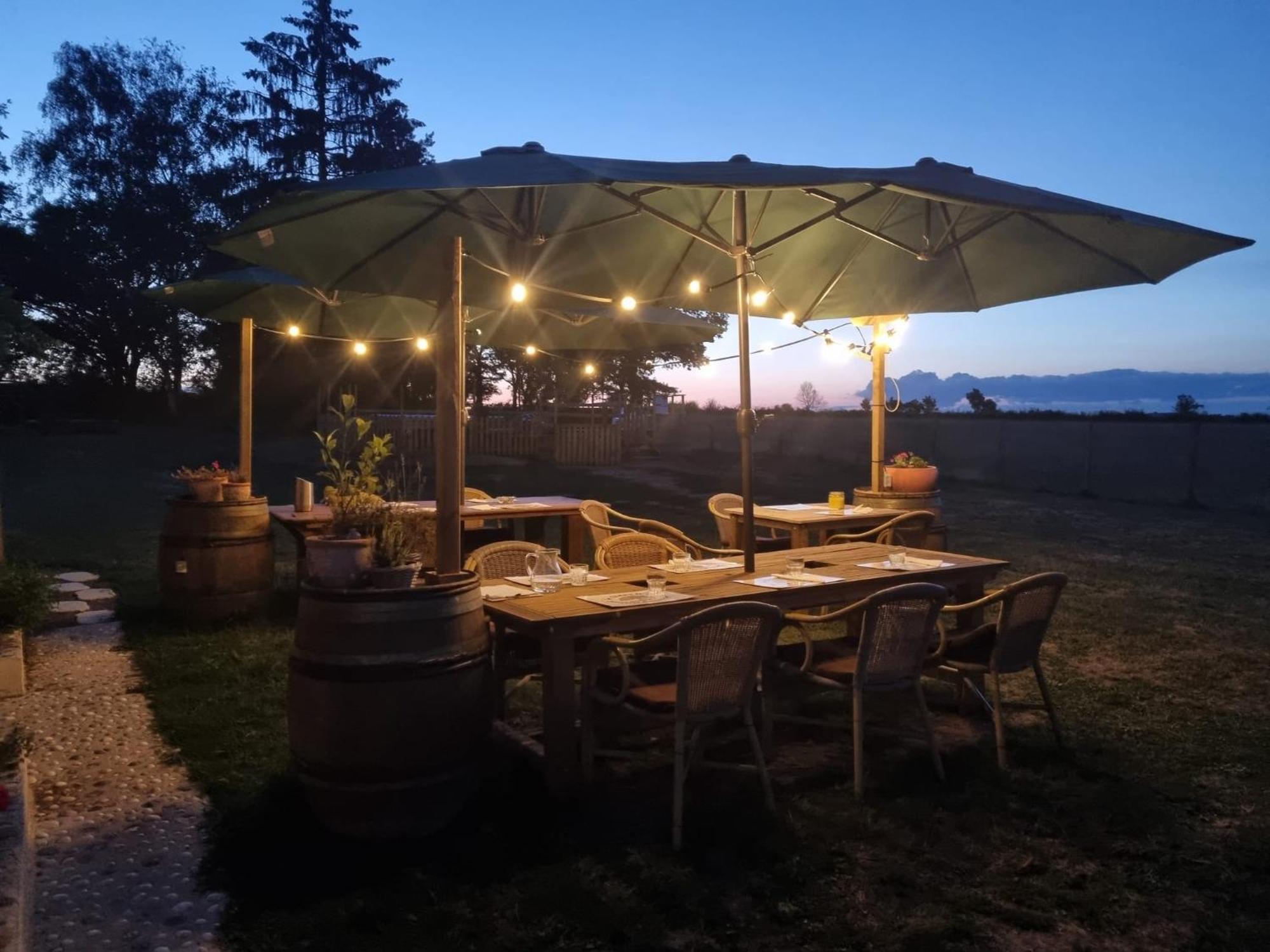 Bed and Breakfast Le Chene D'Or Marcheseuil Экстерьер фото